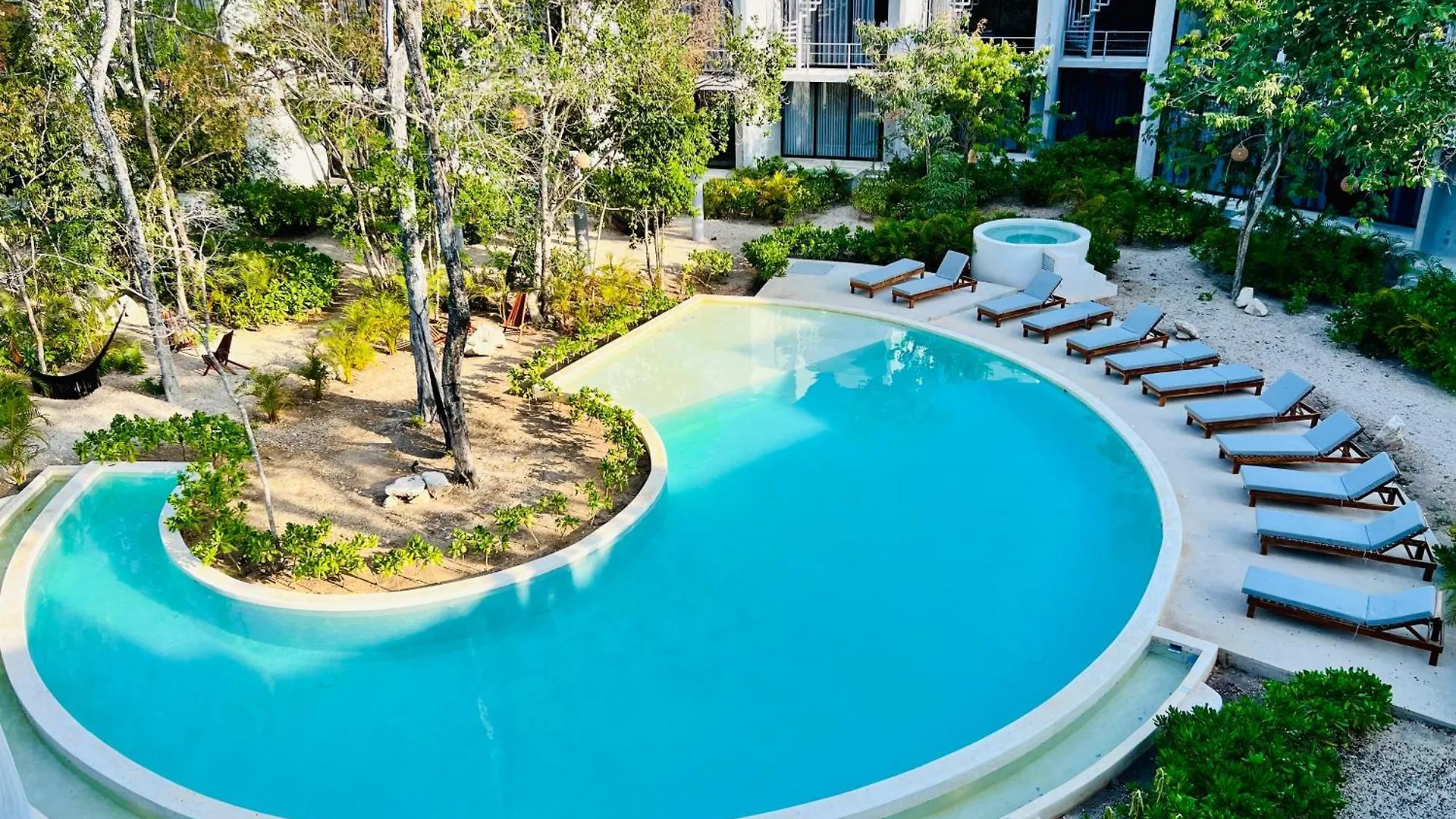 504 Seremonia Selva Private Pool New Apartment King Bed Wifi Tulum