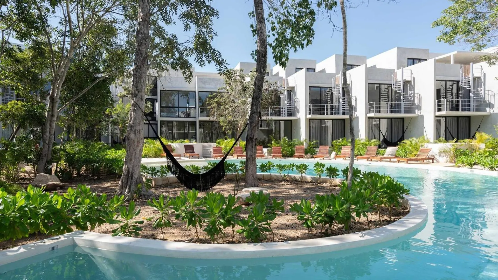 504 Seremonia Selva Private Pool New Apartment King Bed Wifi Tulum