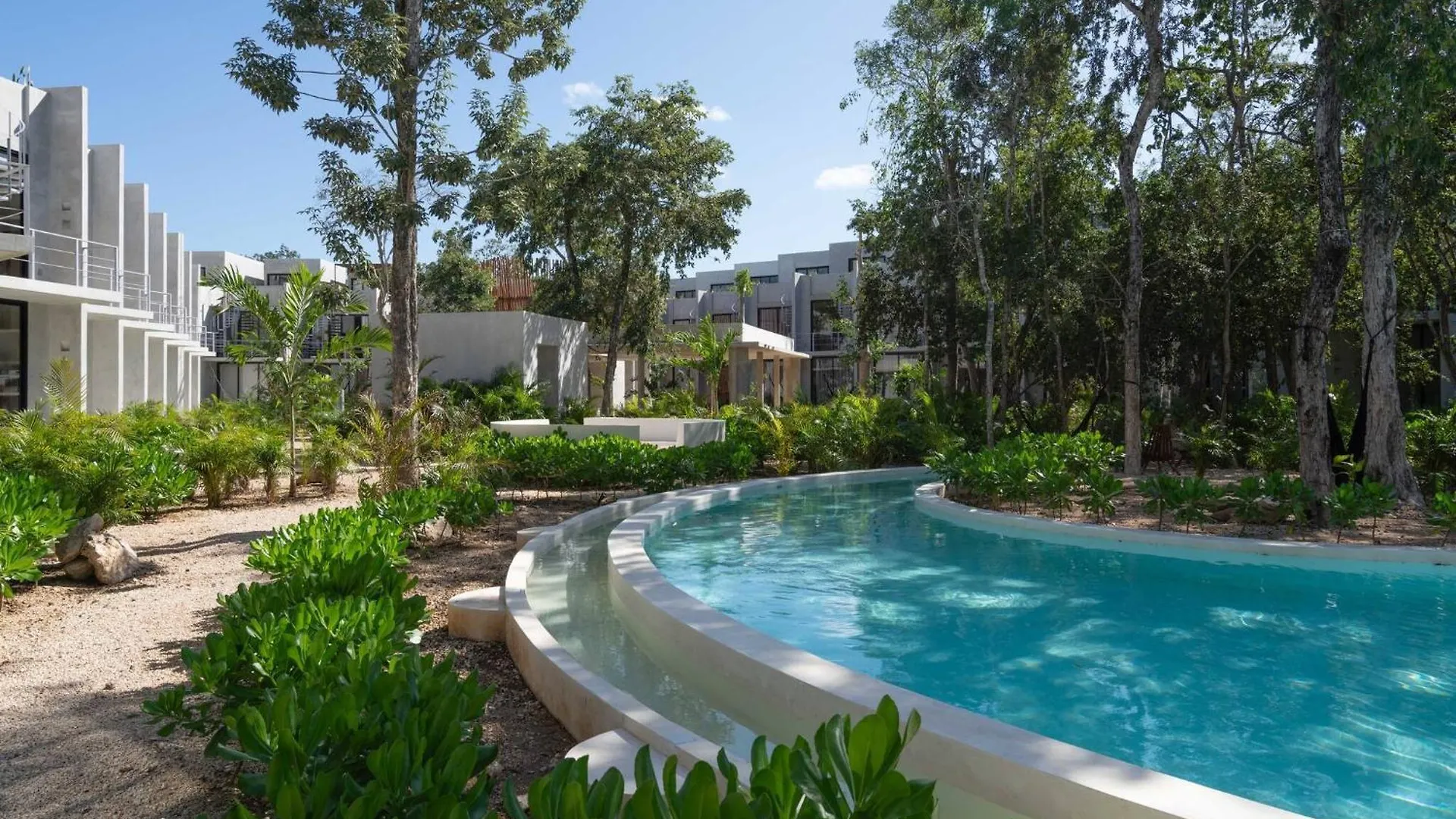 504 Seremonia Selva Private Pool New Apartment King Bed Wifi Tulum Mexico