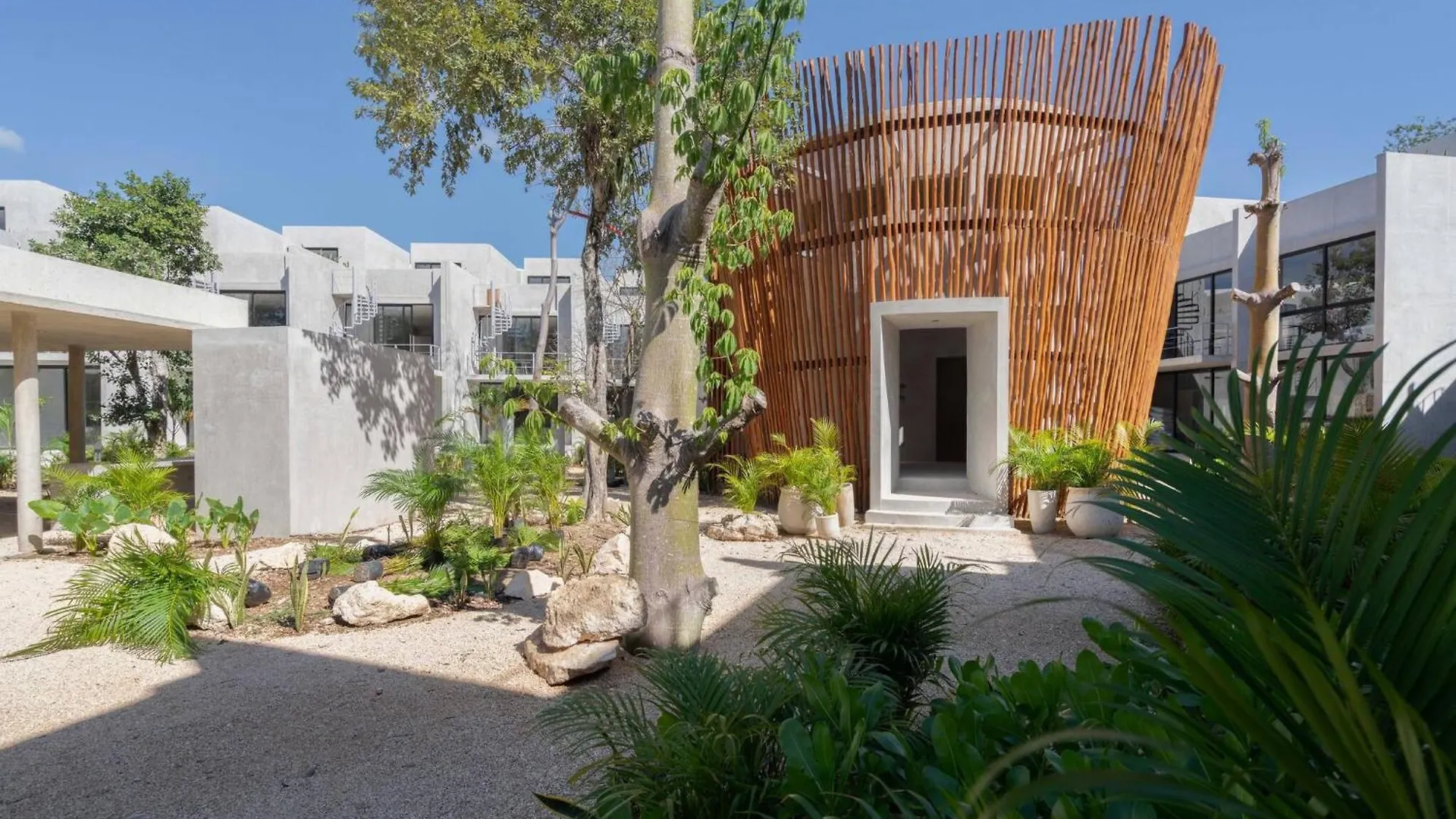 504 Seremonia Selva Private Pool New Apartment King Bed Wifi Tulum Mexico