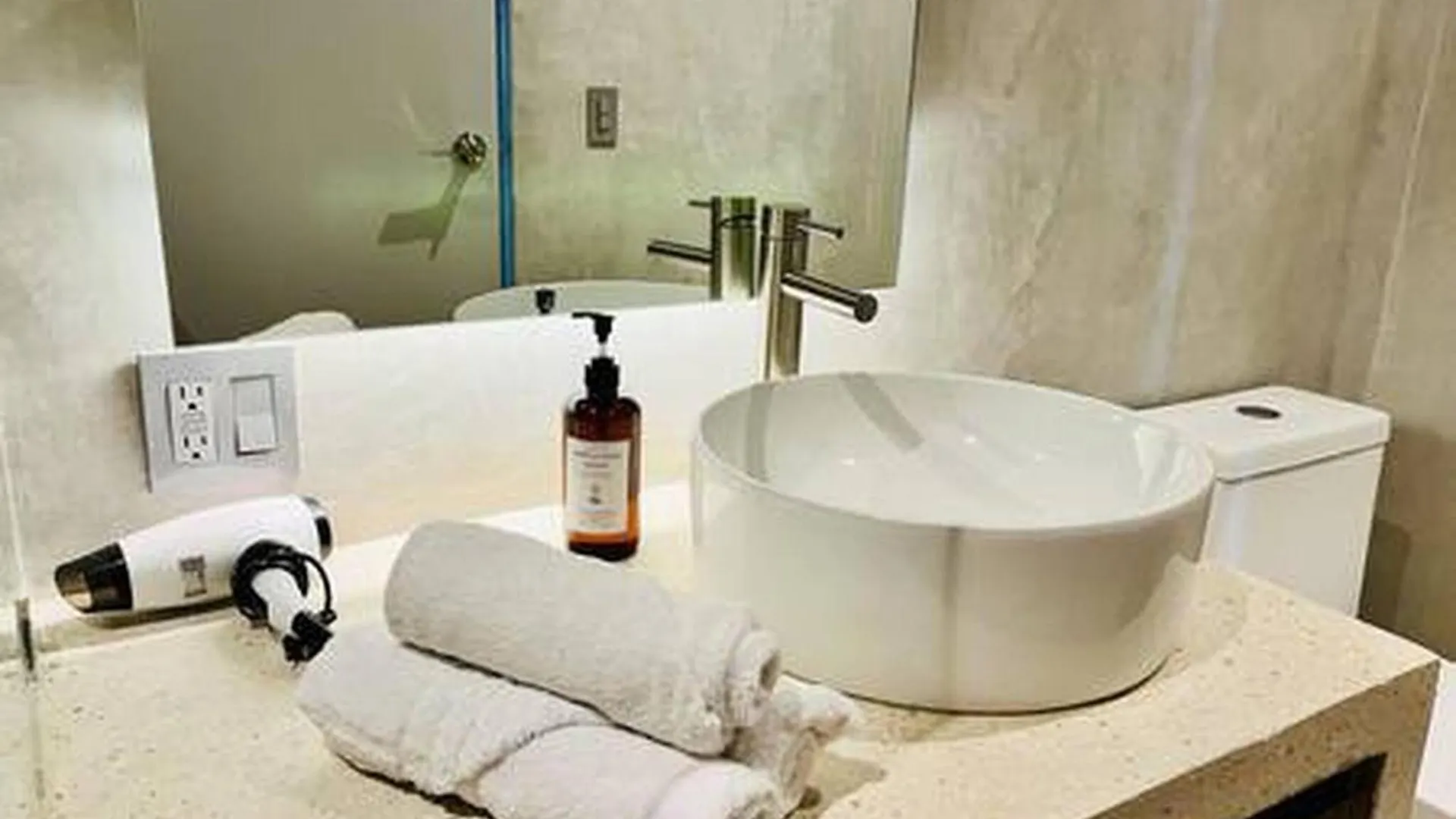 504 Seremonia Selva Private Pool New Apartment King Bed Wifi Tulum