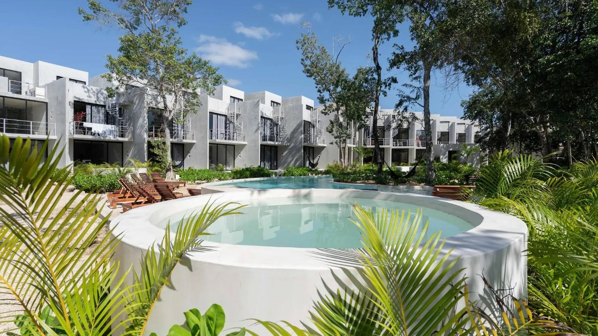 504 Seremonia Selva Private Pool New Apartment King Bed Wifi Tulum 0*,  Mexico