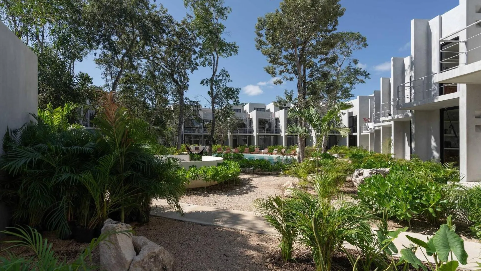 504 Seremonia Selva Private Pool New Apartment King Bed Wifi Tulum 0*,  Mexico
