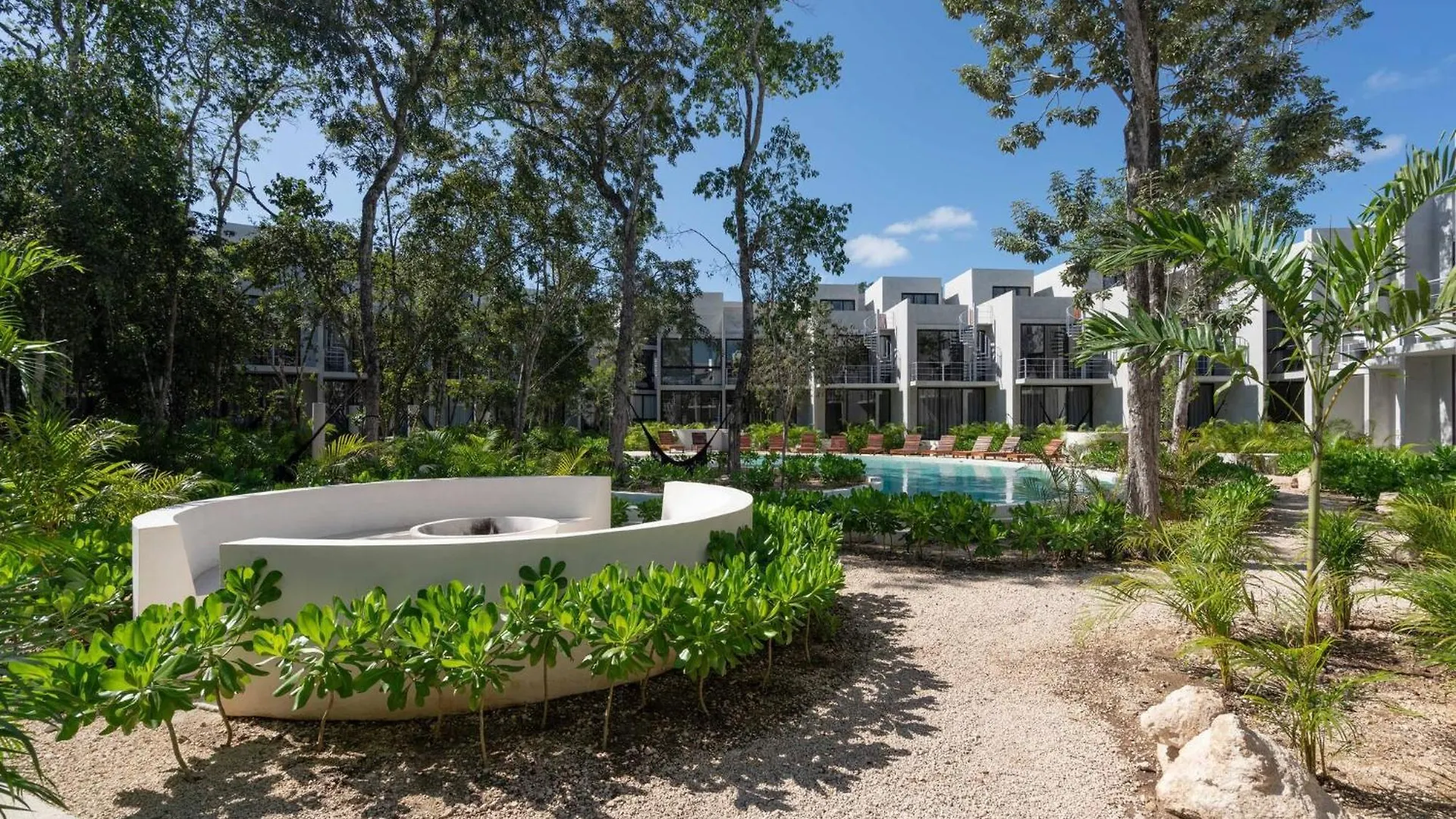 504 Seremonia Selva Private Pool New Apartment King Bed Wifi Tulum Mexico