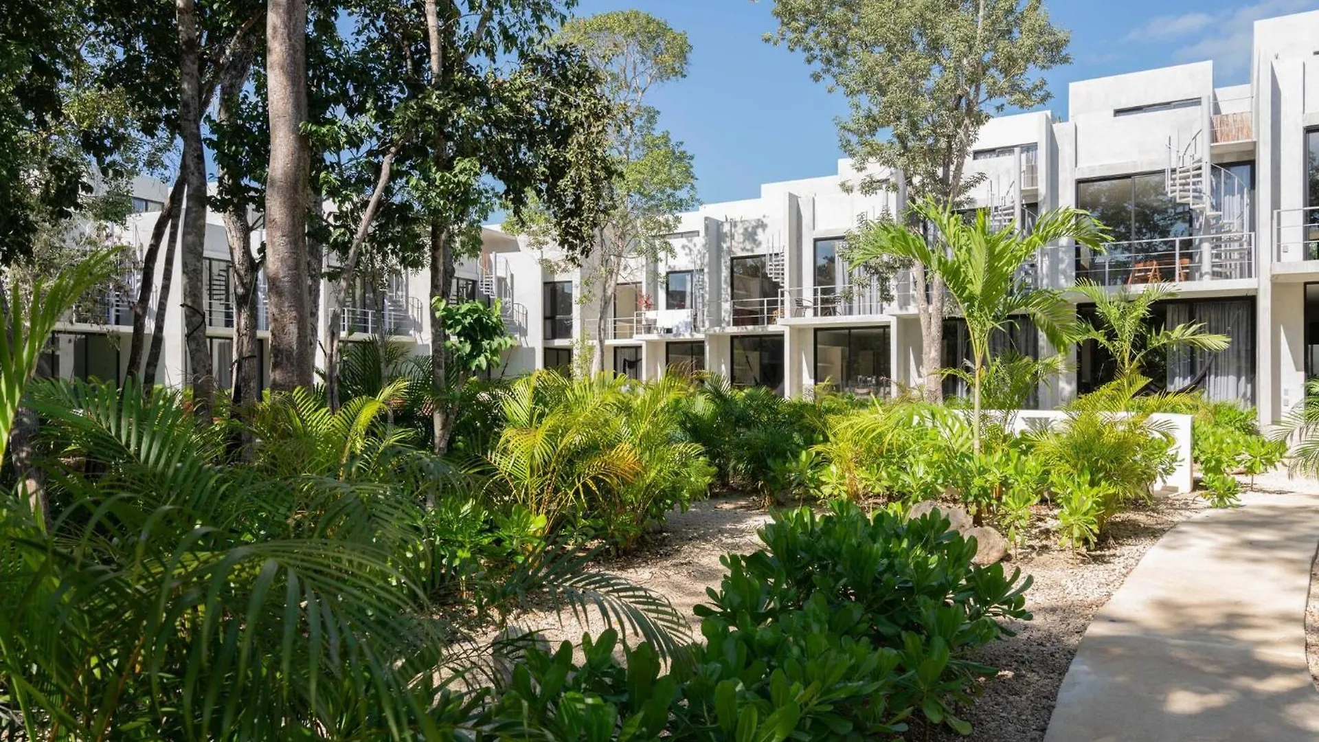 504 Seremonia Selva Private Pool New Apartment King Bed Wifi Tulum