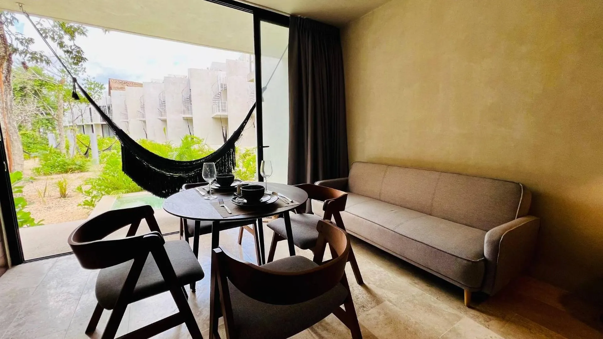 504 Seremonia Selva Private Pool New Apartment King Bed Wifi Tulum Mexico